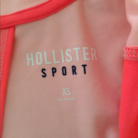 Pink Hollister sports top size XS - Picture 4 of 4