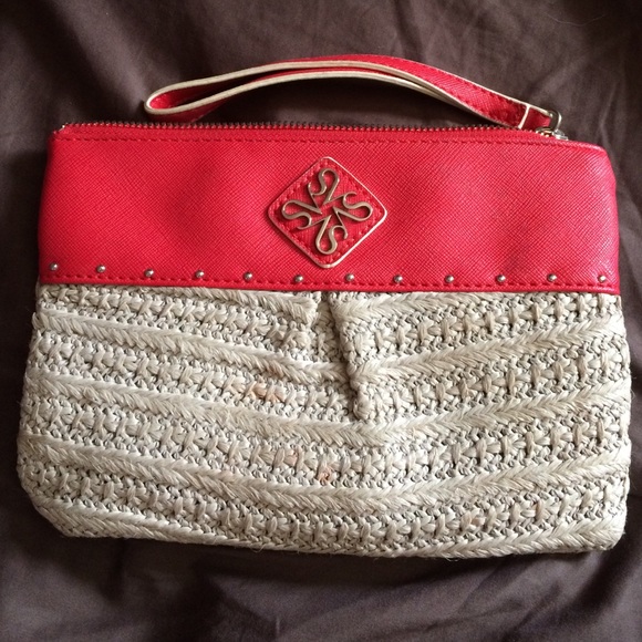 Vera wang wristlet