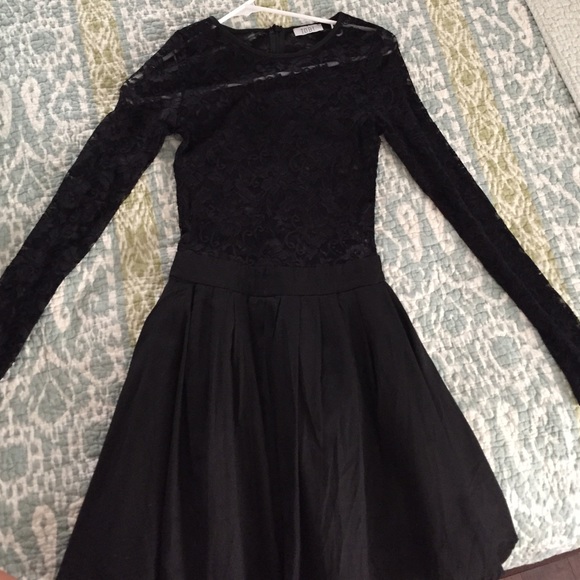 TOBI Dress