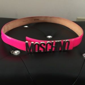 moschino belt pink