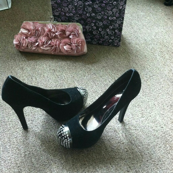 Black suede  tip toes - Picture 1 of 3