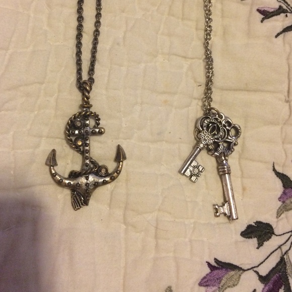 *SET OF 2* long necklaces TWO FOR ONE PRICE