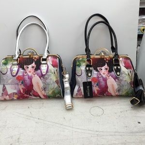 Brand new "it girl" lock purse