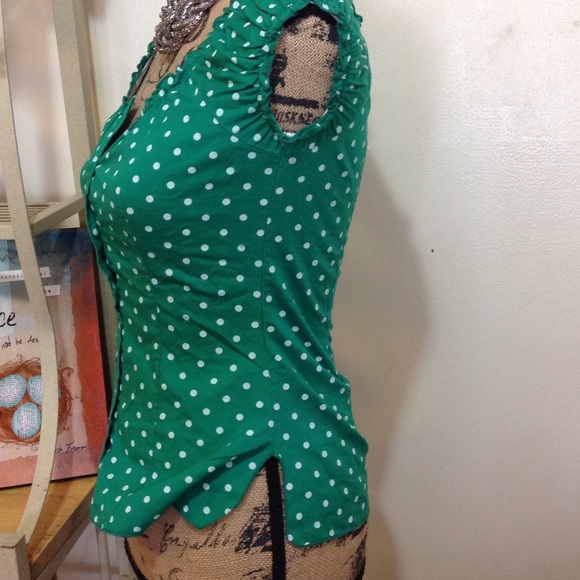 { BOGO 50% } Puzzle Green Polka Dot Top - Picture 3 of 4