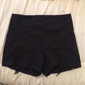 Lululemon Liberty Short