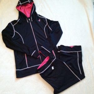 New Balance Capri & hoodie set