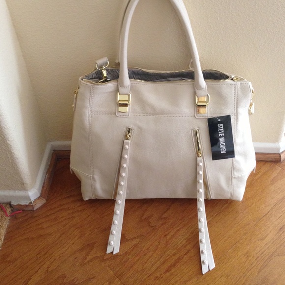 Steve Madden Handbags - 👏🎉ITEM OF THE DAY 👏🎉