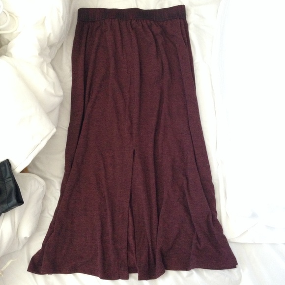 Zara Pants - Zara Maroon heathered skirt