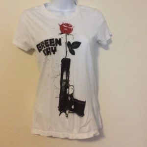 Green Day ( Youth Medium) Shirt