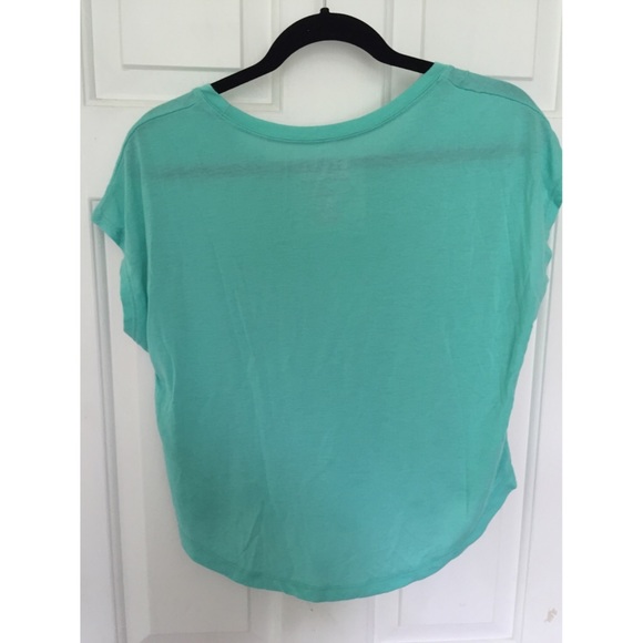 Billabong t shirt - Picture 2 of 3