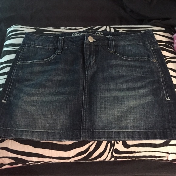 American Eagle denim skirt