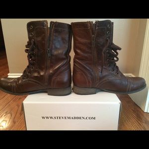 Steve Madden brown Troopa Boots Size 8 BARELY WORN