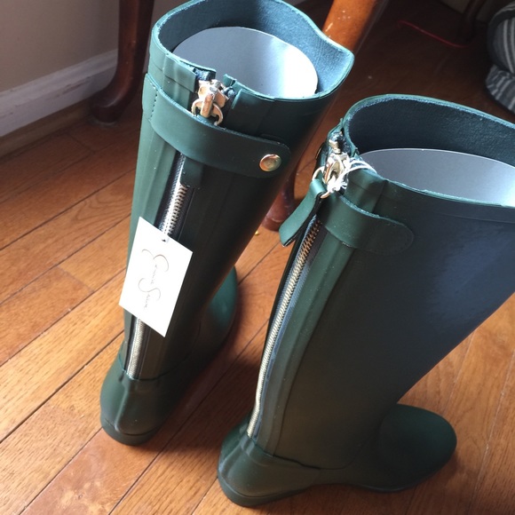 🌸Jessica Simpson Rain Boots🌸 - Picture 2 of 3