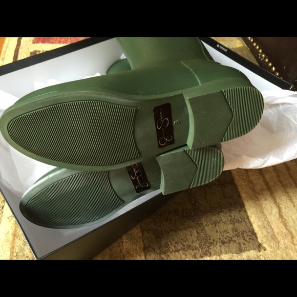 🌸Jessica Simpson Rain Boots🌸 - Picture 3 of 3