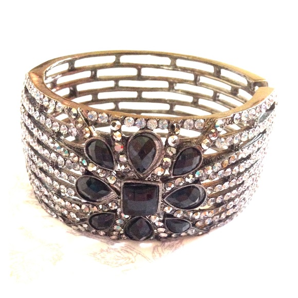 Vintage black rhinestone bangle