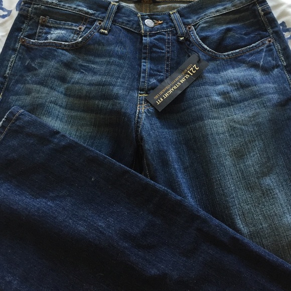 Lucky Brand 221 SlimSraight Distressed Jeans