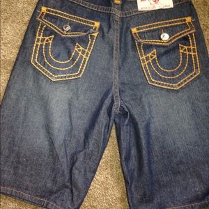 ‼️TRADED ‼️True Religion Men's shorts