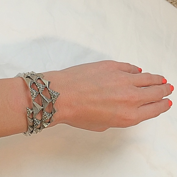 House of Harlow Silver Pyramid Openwork Bracelet - Picture 3 of 4