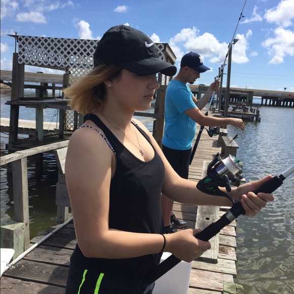 Meet your posher - Picture 6 of 8