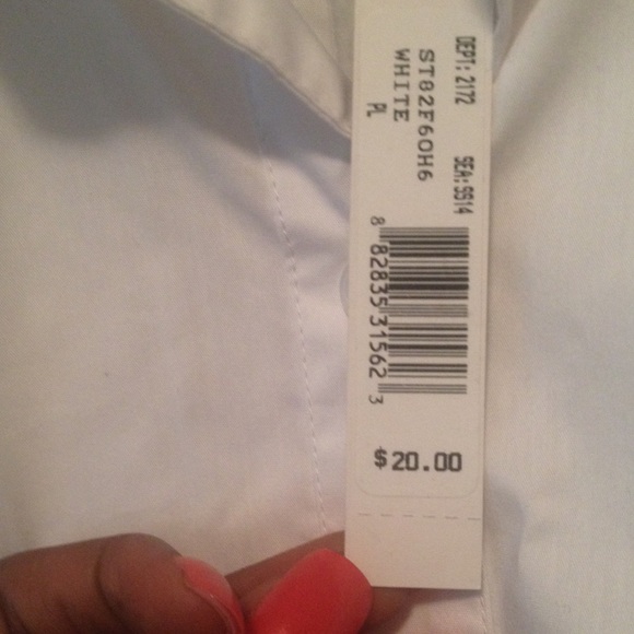 White rhinestone collar blouse - Picture 4 of 4