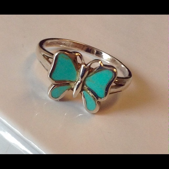 💓💓💓💓💓 Jewelry - Beautiful Ring .925 Sterling Silver 💖💖💖