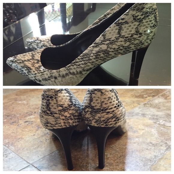 Snake skin heel