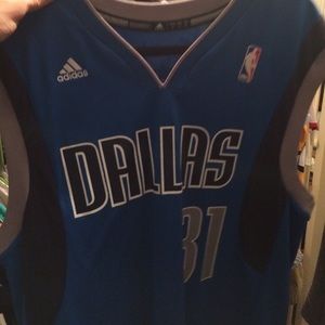 Dallas Mavericks jersey
