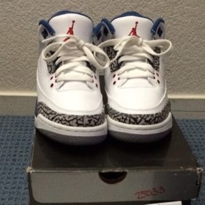 Jordan 3 Cement Blue's