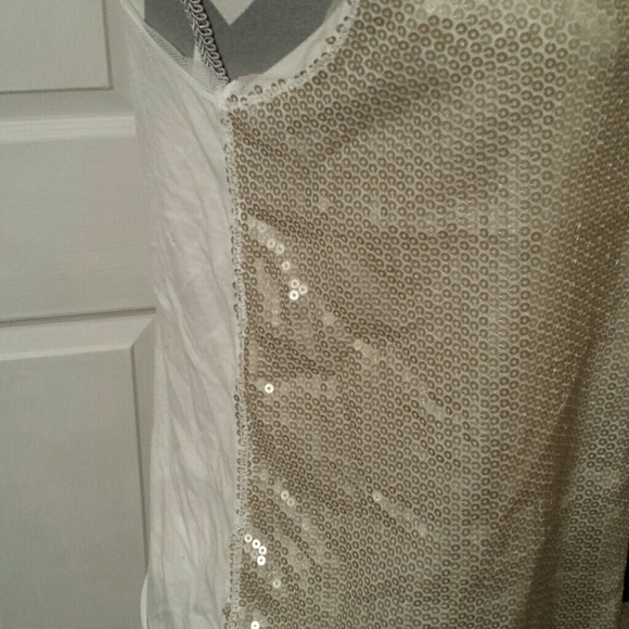 Top - Picture 4 of 4