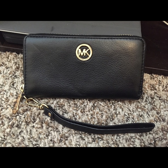 Michael Kors wallet