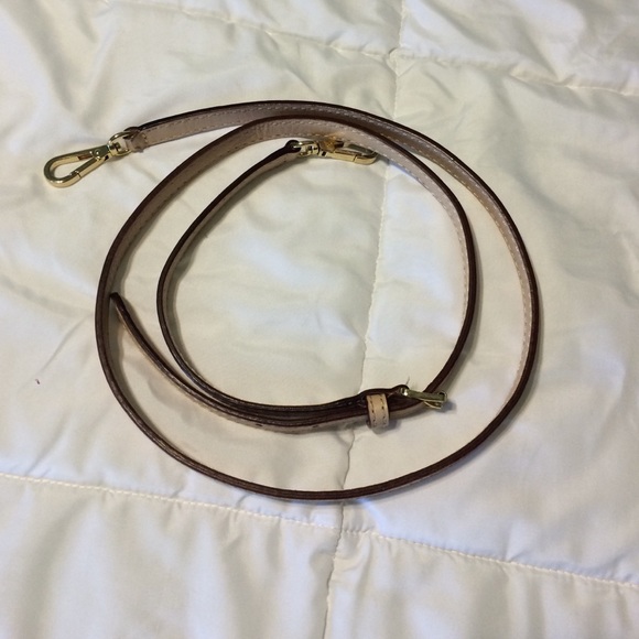 Michael Kors long strap for satchels &crossbodies