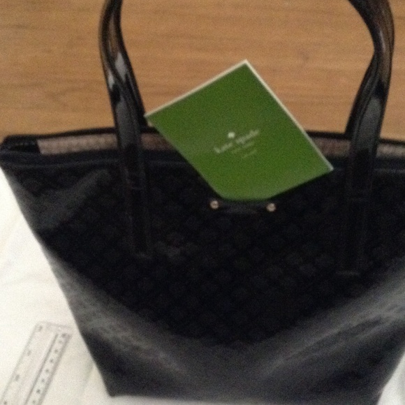 Very cute kate spade black bag