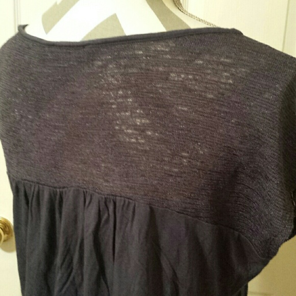 Top - Picture 3 of 4