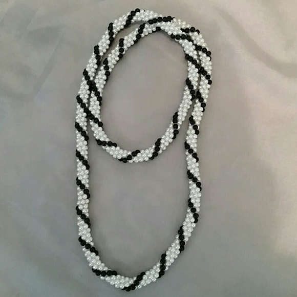 Necklace 14inch - Picture 2 of 2