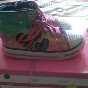 High top skecher twinkle toes
