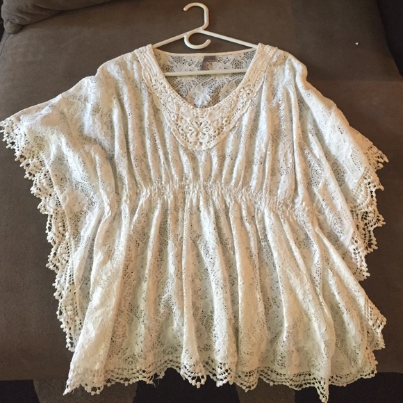 Flowy retro top