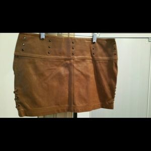 LEATHER SKIRT