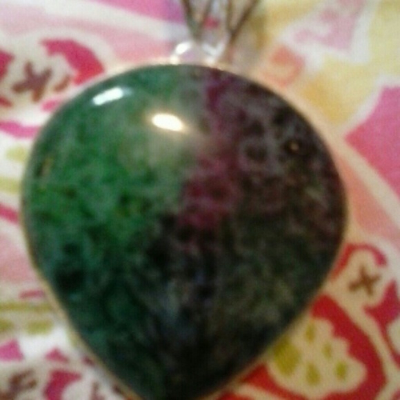 Pendant - Picture 2 of 4