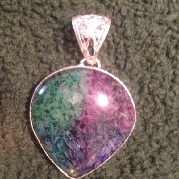 Pendant - Picture 4 of 4