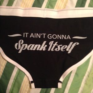 NWOT Juniors panties