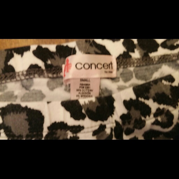 Cheetah leggings - Picture 2 of 2