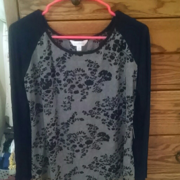 Long sleeve shirt