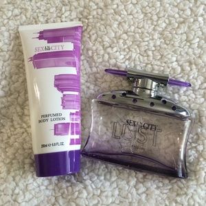 SEX IN THE CITY PERFUME & BODY LOTION