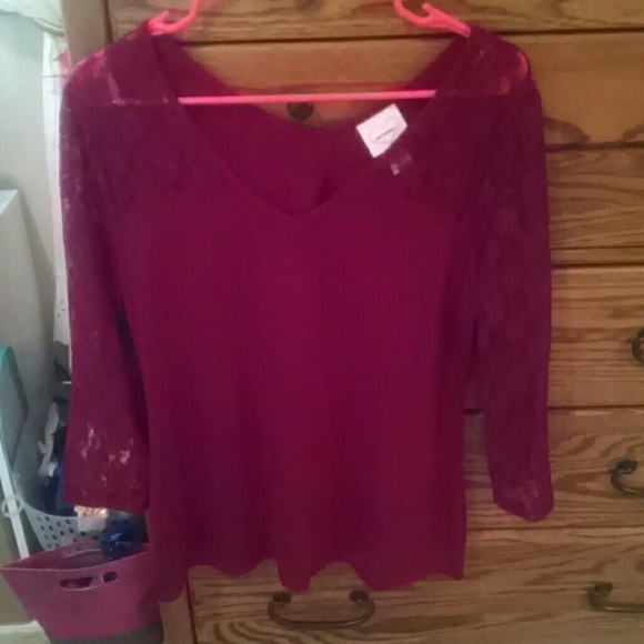 3/4 sleeve shirt