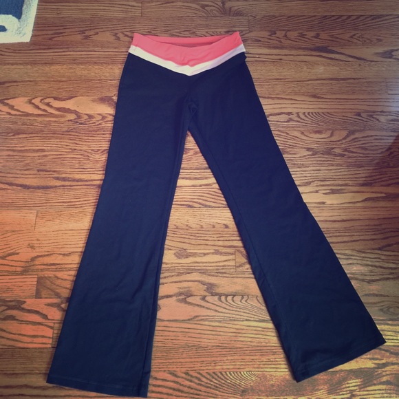 Victoria Secret workout pants - Picture 1 of 1