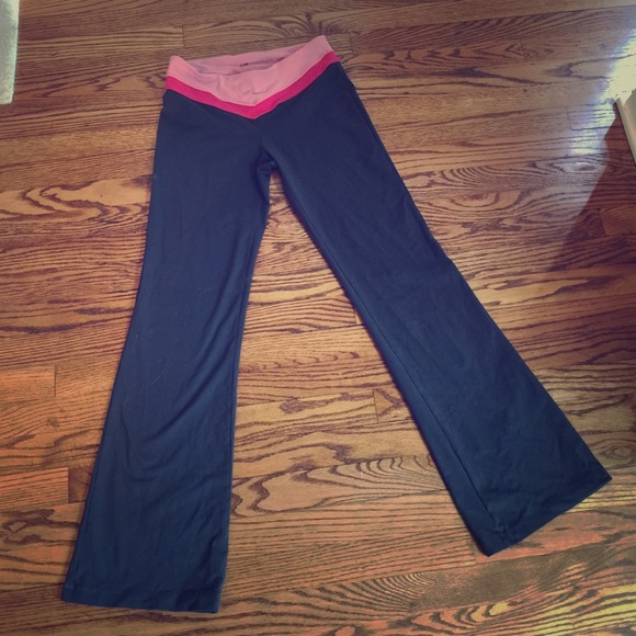 Victoria Secret workout pants - Picture 1 of 1
