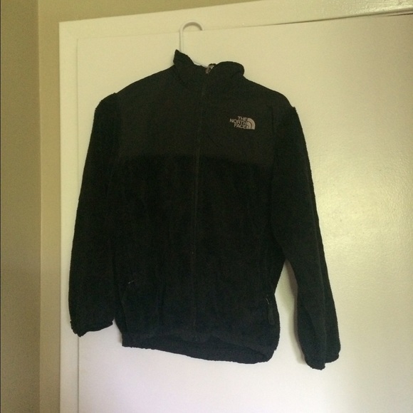 Girls black north face jacket!