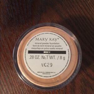 Brand new Mary Kay powder