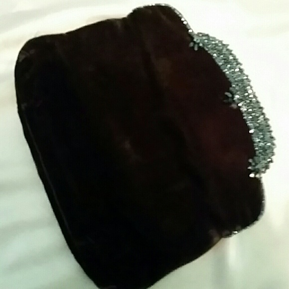 Magid,hand beaded Bags - Vintage ,black velvet clutch Magid,hand beaded Bags - Vintage ,black velvet clutch