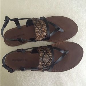 gladiator, bohemian sandals🌻